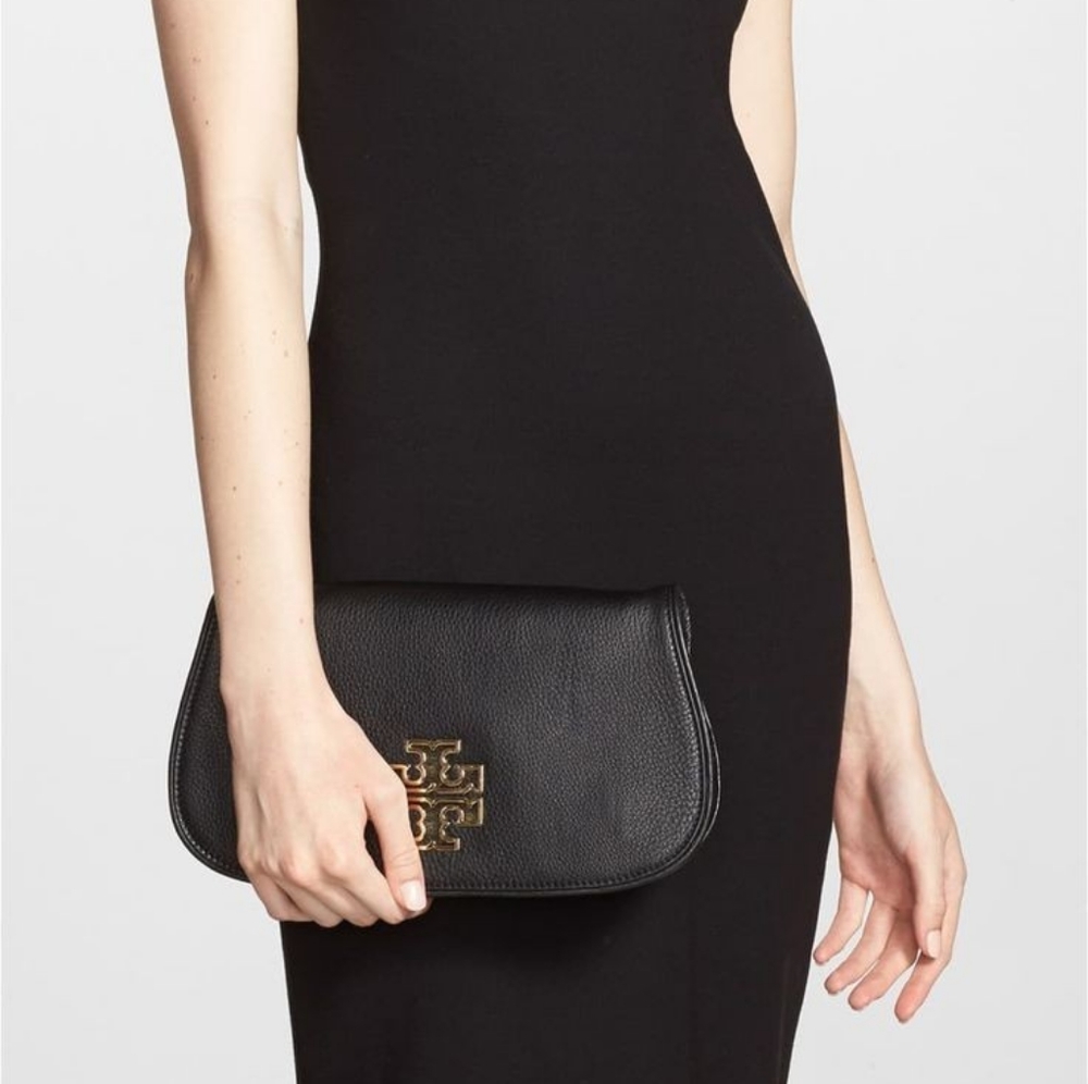 Tory Burch Britten Clutch - Picture 2 of 13